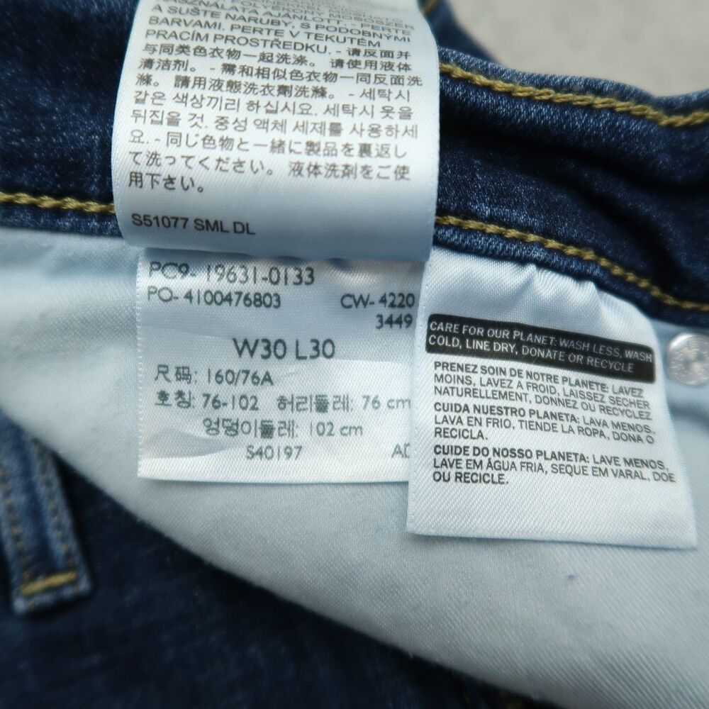 Levi's 314 Jeans Women's Size 30 Blue Mid-Rise Shaping Straight Denim 29" Inseam - Picture 10 of 16